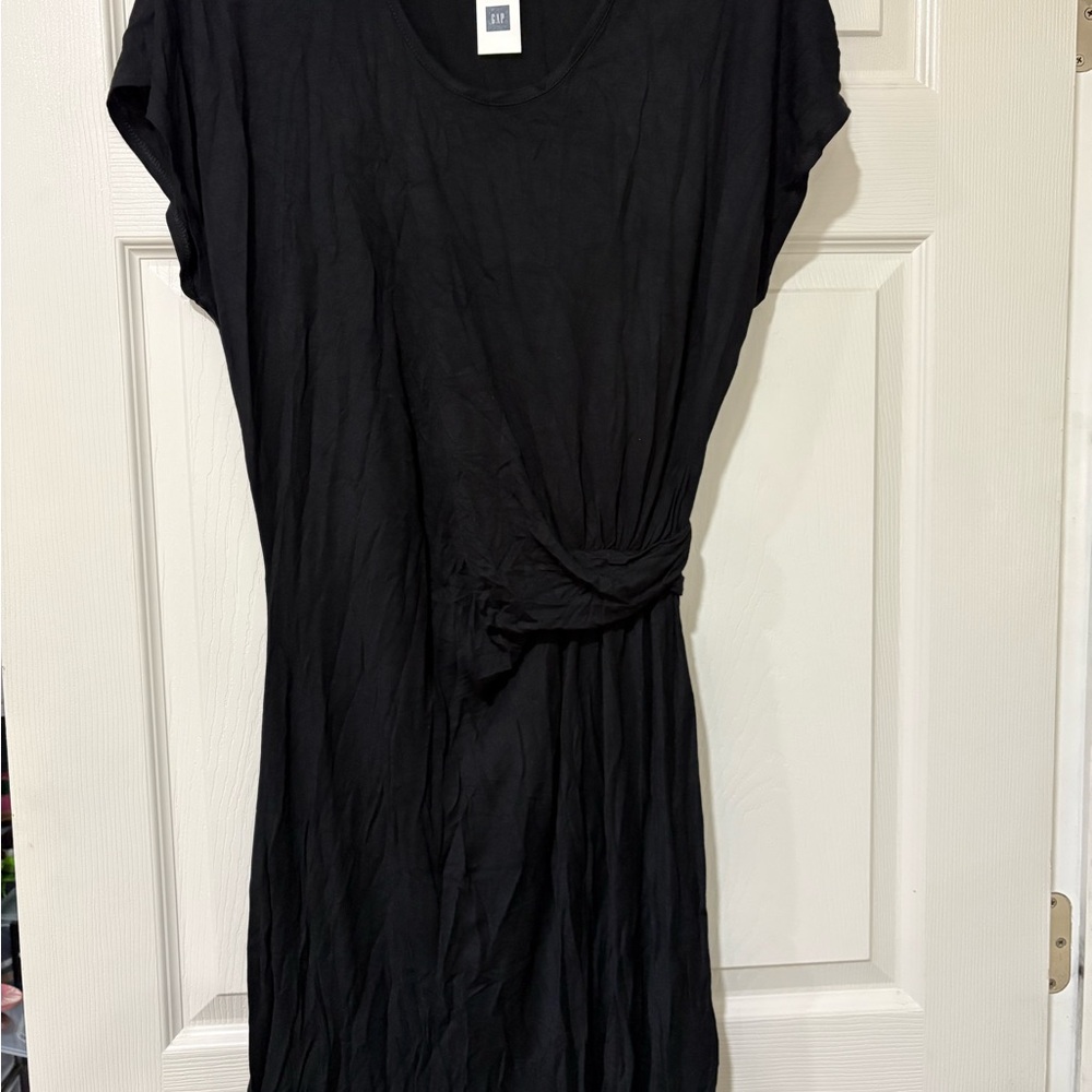 GAP Midnight Black Top